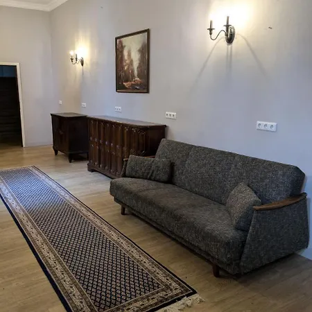 Schlosspension