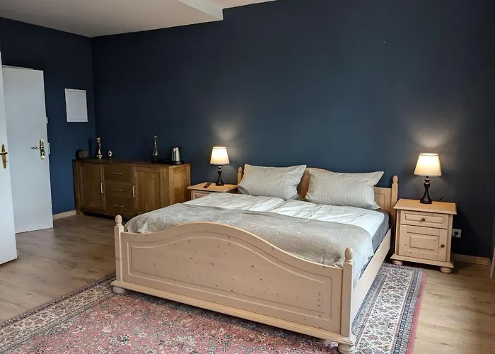 게스트하우스 Schlosspension Hummelshain