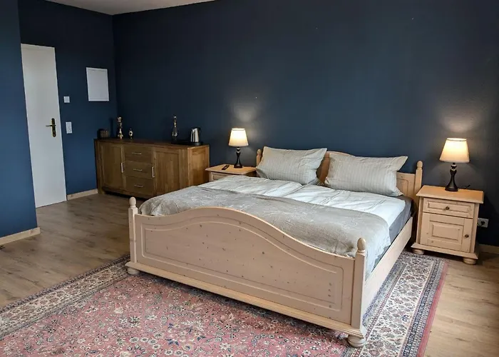 Schlosspension Hummelshain