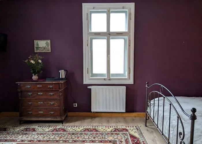 게스트하우스 Schlosspension 3*